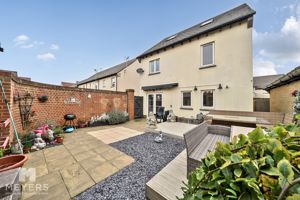 Photo 1- click for photo gallery